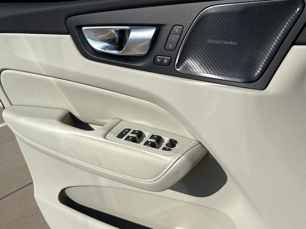 new 2026 Volvo XC60 car, priced at $65,510