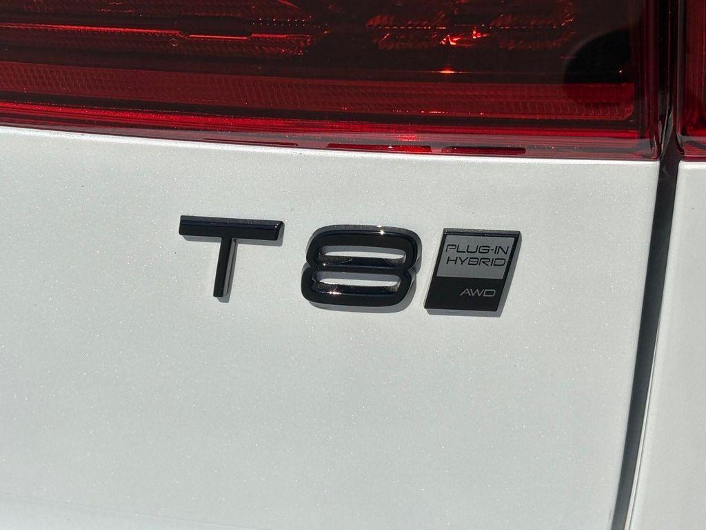 new 2026 Volvo XC60 Plug-In Hybrid car, priced at $75,565