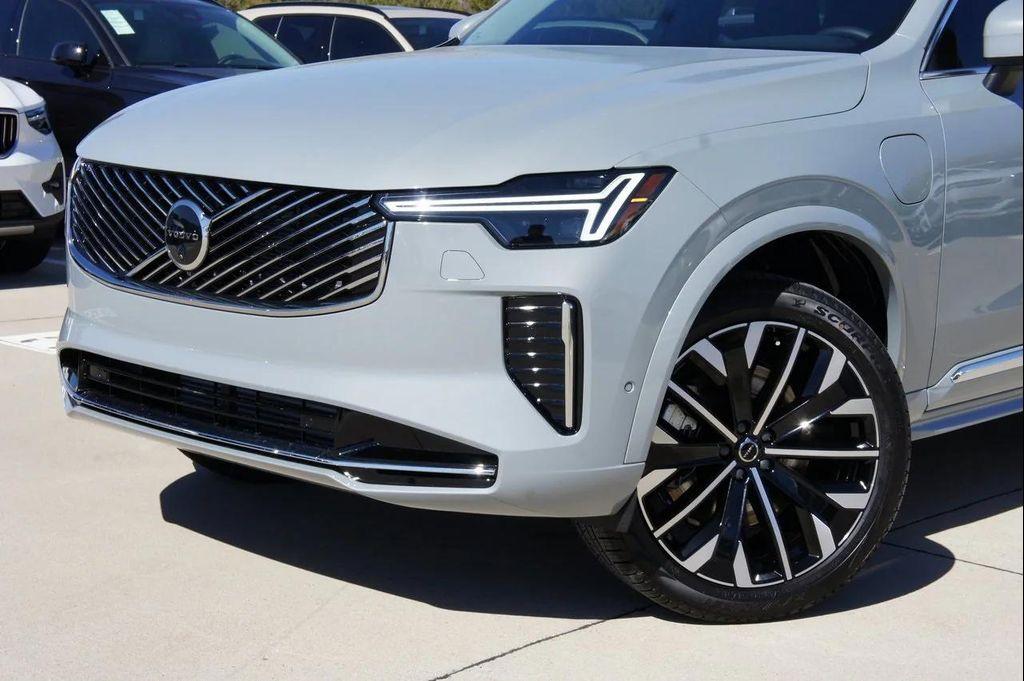 new 2025 Volvo XC90 Plug-In Hybrid car, priced at $79,155