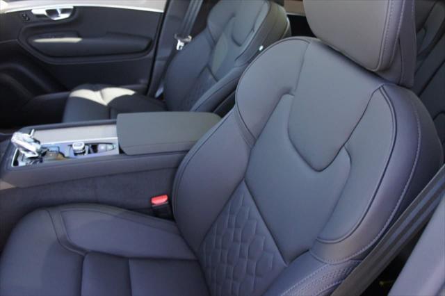 new 2025 Volvo XC90 Plug-In Hybrid car, priced at $79,155
