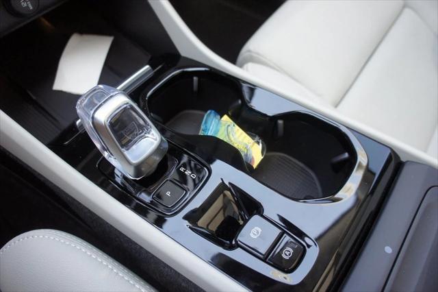 new 2025 Volvo XC40 car, priced at $48,335