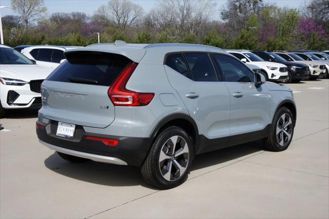 new 2025 Volvo XC40 car, priced at $45,485