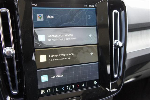 new 2025 Volvo XC40 car, priced at $45,485