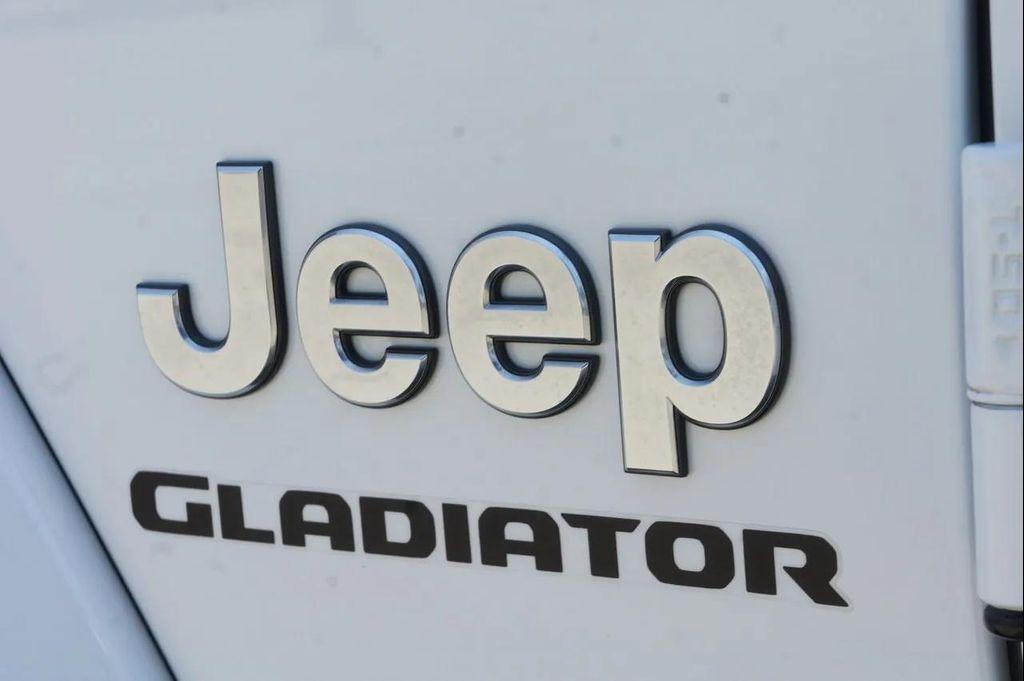 used 2021 Jeep Gladiator car, priced at $33,790