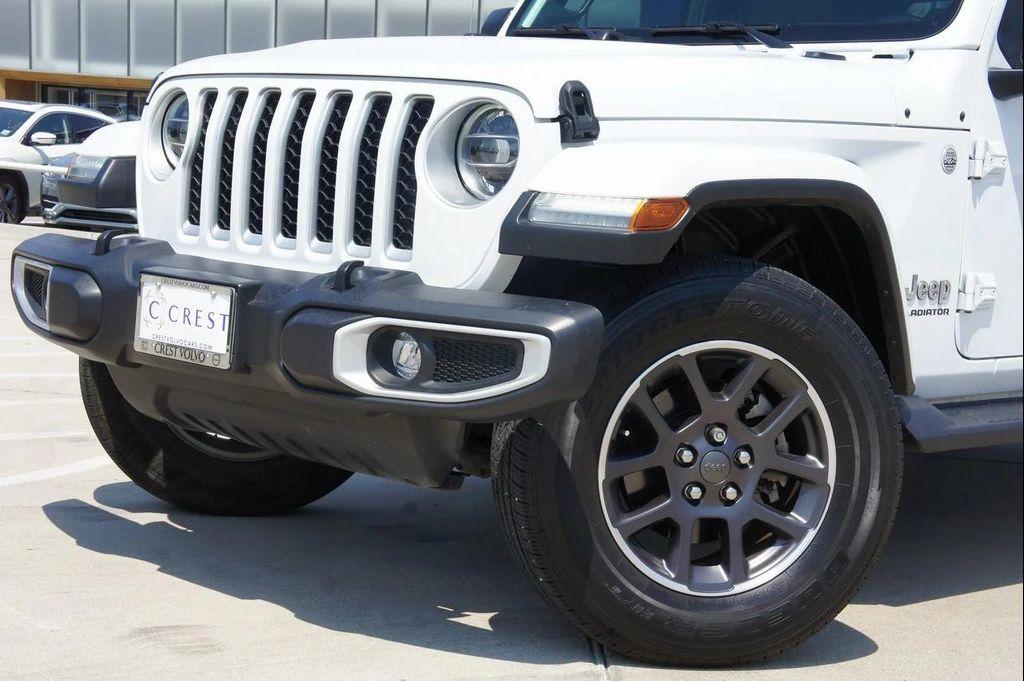 used 2021 Jeep Gladiator car, priced at $33,790
