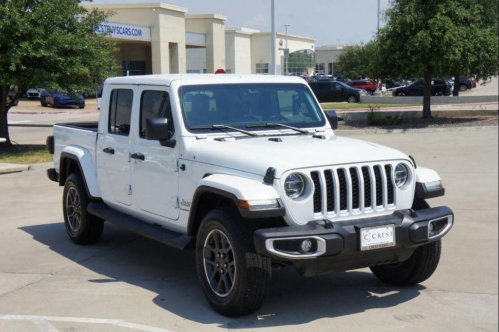 used 2021 Jeep Gladiator car, priced at $33,790