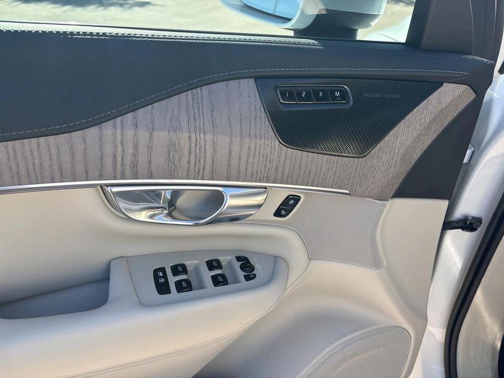 used 2023 Volvo XC90 Recharge Plug-In Hybrid car, priced at $43,000