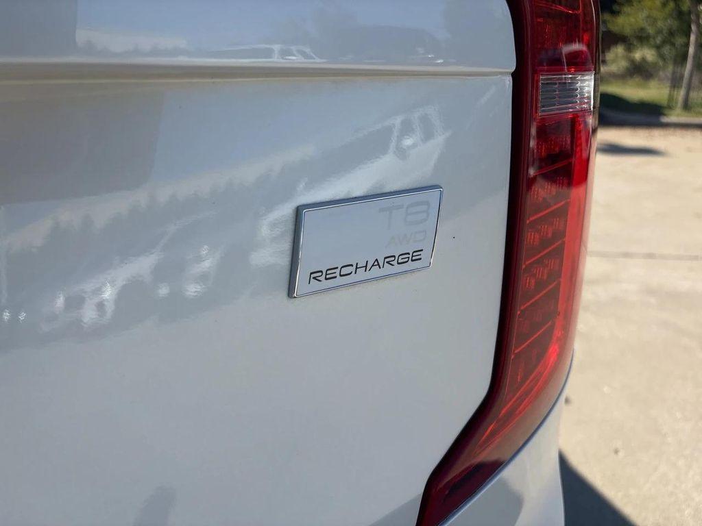 used 2023 Volvo XC90 Recharge Plug-In Hybrid car, priced at $43,000