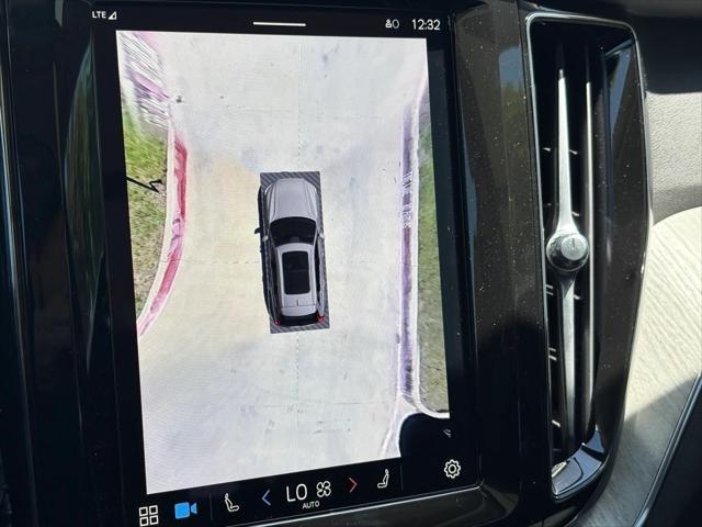 new 2025 Volvo XC60 car, priced at $54,610