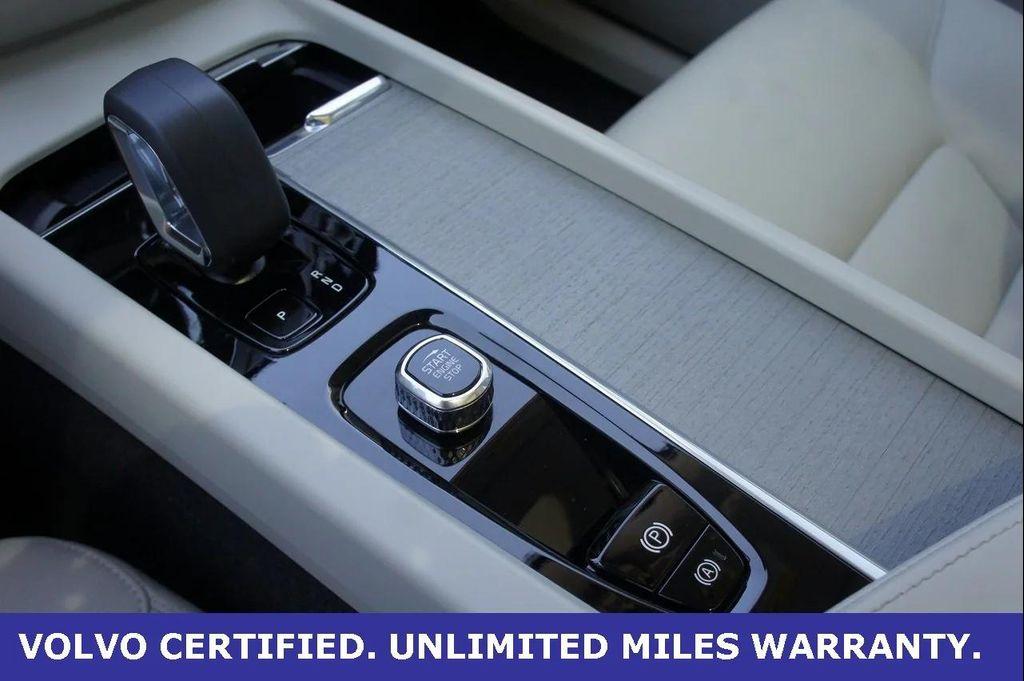 used 2025 Volvo XC60 Plug-In Hybrid car, priced at $49,990