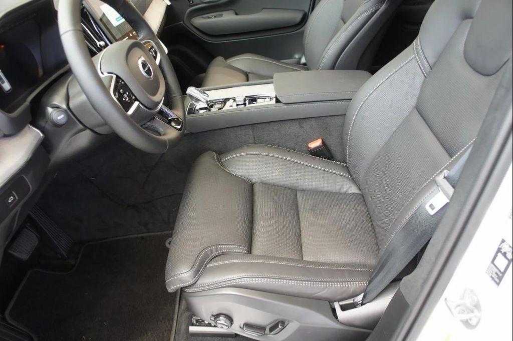 new 2026 Volvo XC90 car, priced at $82,500