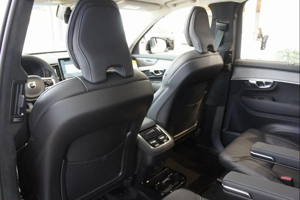 new 2026 Volvo XC90 car, priced at $82,500