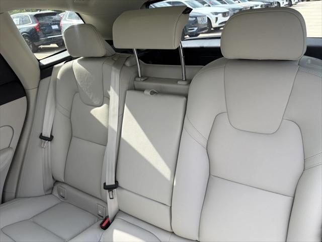 new 2025 Volvo XC60 Plug-In Hybrid car, priced at $67,060