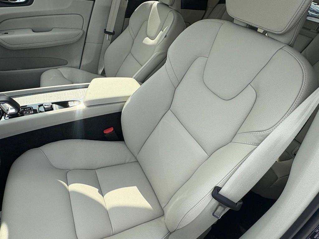 new 2025 Volvo XC60 Plug-In Hybrid car, priced at $67,060