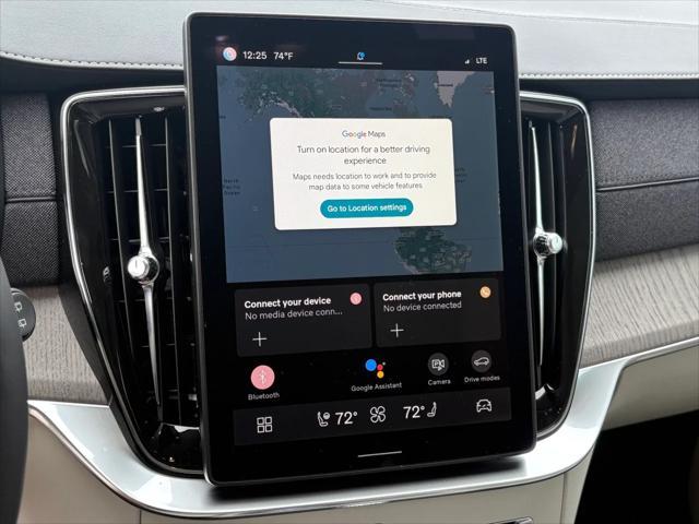 new 2025 Volvo XC90 Plug-In Hybrid car, priced at $82,405