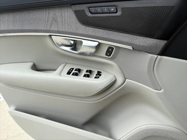 new 2025 Volvo XC90 Plug-In Hybrid car, priced at $82,405