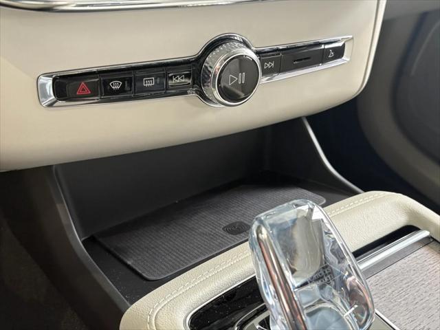 new 2025 Volvo XC90 Plug-In Hybrid car, priced at $82,405