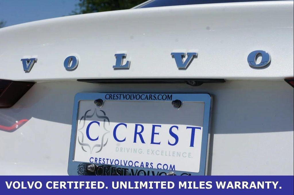 used 2024 Volvo S60 Recharge Plug-In Hybrid car, priced at $45,000