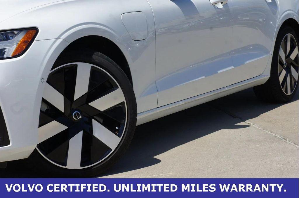 used 2024 Volvo S60 Recharge Plug-In Hybrid car, priced at $45,000
