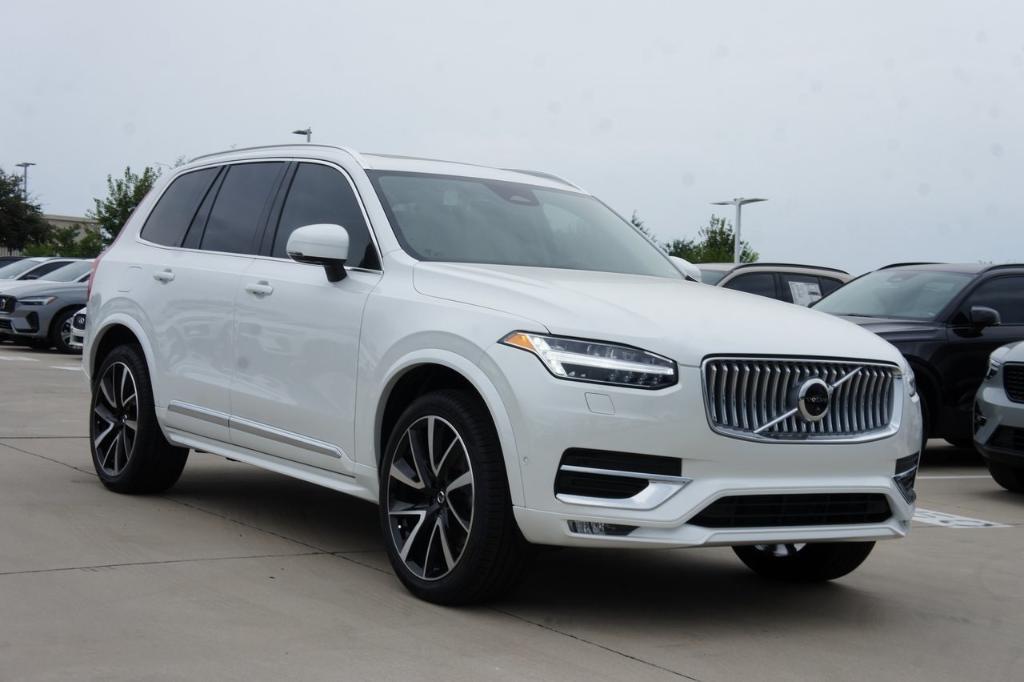 new 2025 Volvo XC90 car, priced at $66,265