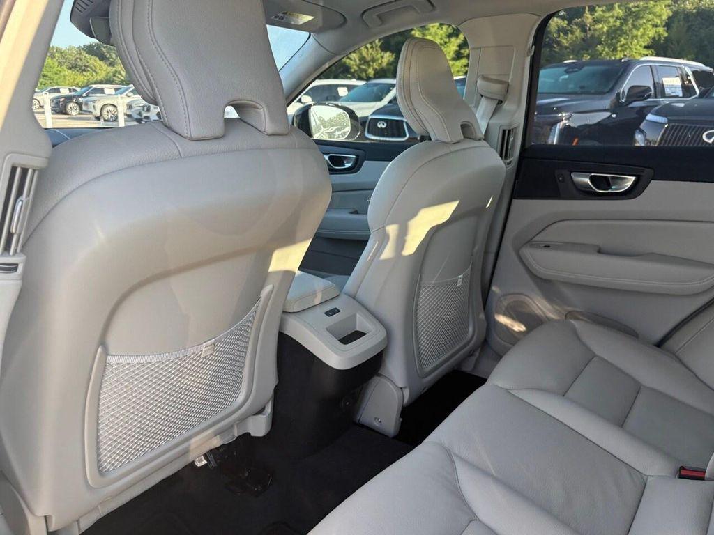 new 2025 Volvo XC60 car, priced at $56,510