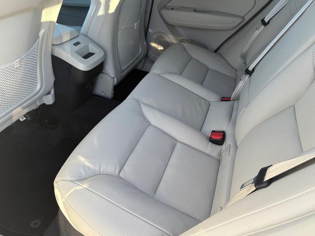 new 2025 Volvo XC60 car, priced at $56,510