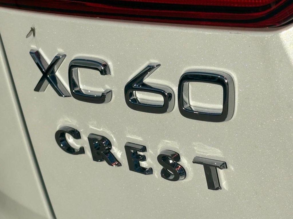 new 2025 Volvo XC60 car, priced at $56,510
