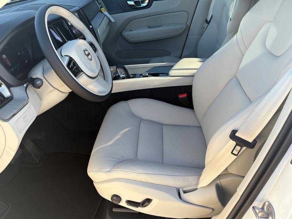 new 2025 Volvo XC60 car, priced at $56,510
