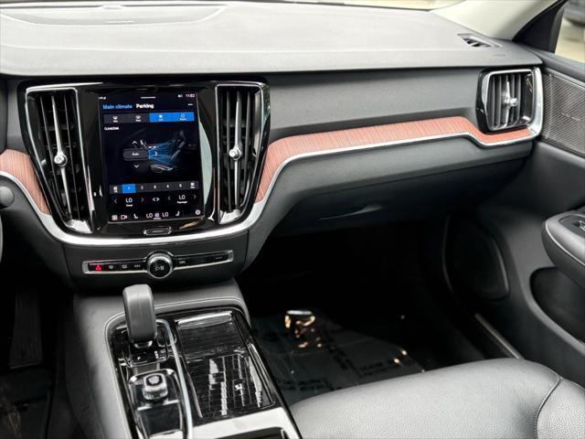 used 2024 Volvo S60 Recharge Plug-In Hybrid car, priced at $45,899