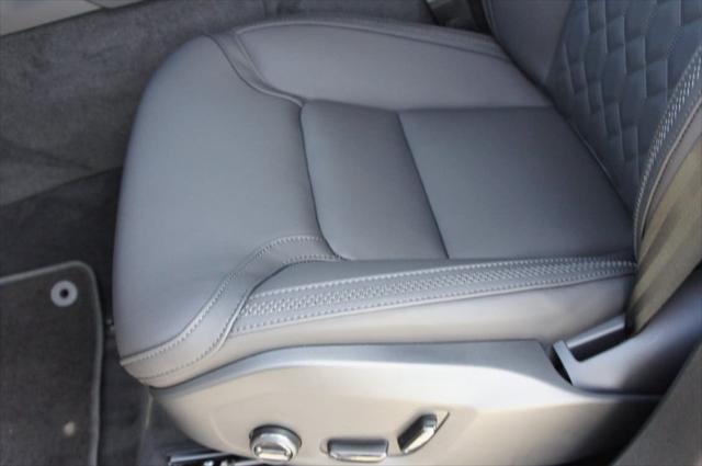 new 2025 Volvo XC90 Plug-In Hybrid car, priced at $78,805