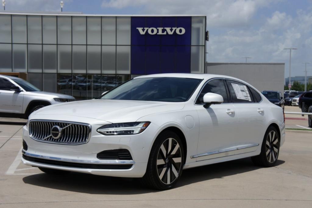 new 2024 Volvo S90 Recharge Plug-In Hybrid car, priced at $69,564