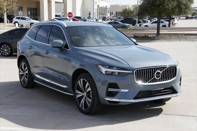 used 2022 Volvo XC60 Recharge Plug-In Hybrid car, priced at $42,817