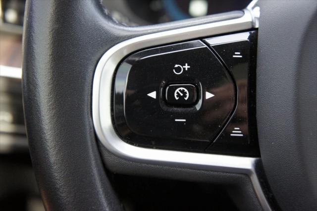 used 2022 Volvo XC60 Recharge Plug-In Hybrid car, priced at $42,817