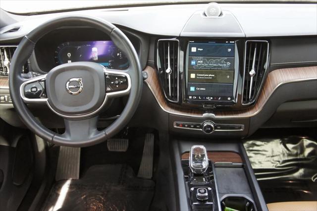 used 2022 Volvo XC60 Recharge Plug-In Hybrid car, priced at $42,817