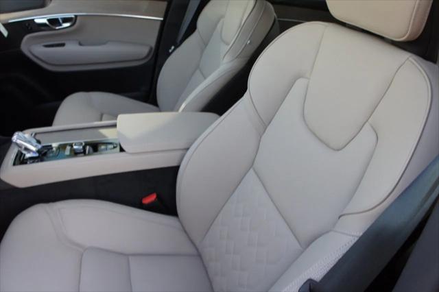 new 2025 Volvo XC90 car, priced at $69,155