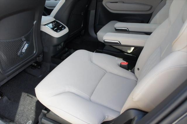 new 2025 Volvo XC90 car, priced at $69,155