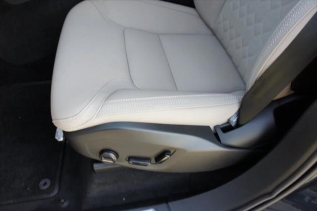 new 2025 Volvo XC90 car, priced at $69,155
