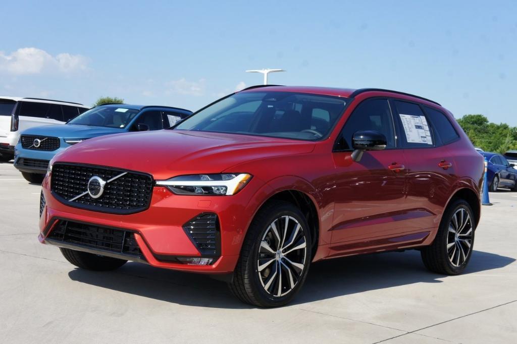 new 2025 Volvo XC60 car, priced at $54,130