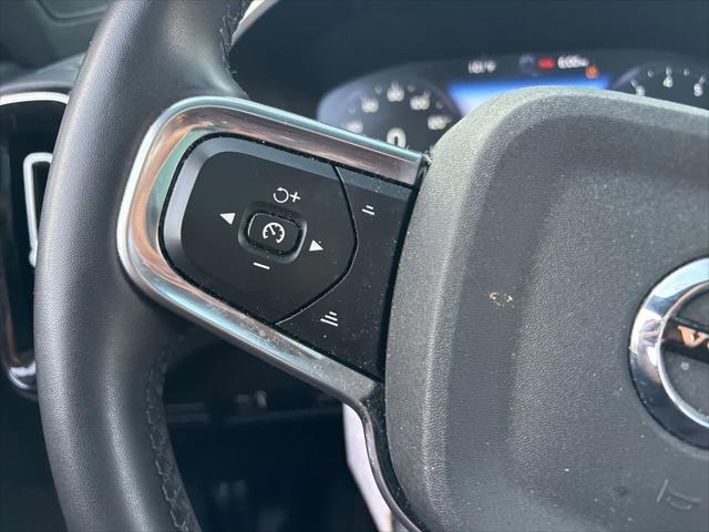 used 2022 Volvo XC40 car, priced at $31,075