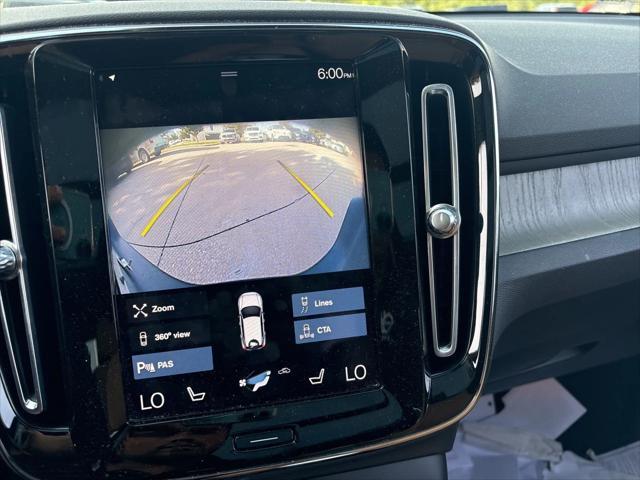 used 2022 Volvo XC40 car, priced at $31,075