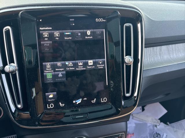 used 2022 Volvo XC40 car, priced at $31,075
