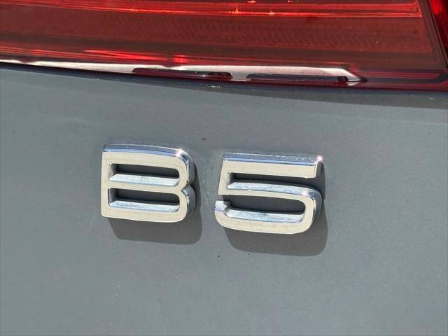 used 2023 Volvo XC60 car, priced at $37,789