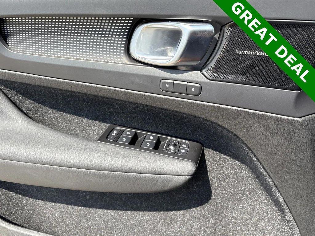used 2021 Volvo XC40 Recharge Pure Electric car, priced at $23,998