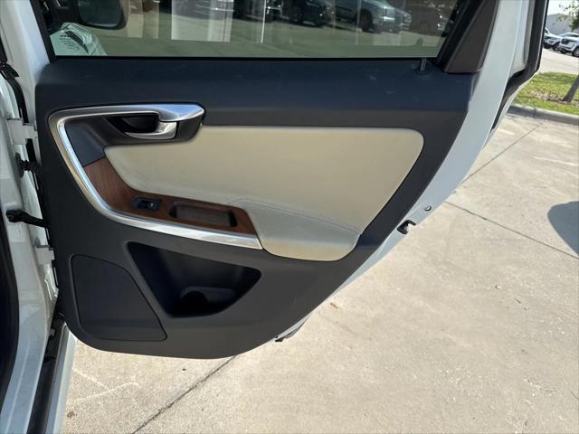 used 2017 Volvo XC60 car, priced at $14,455