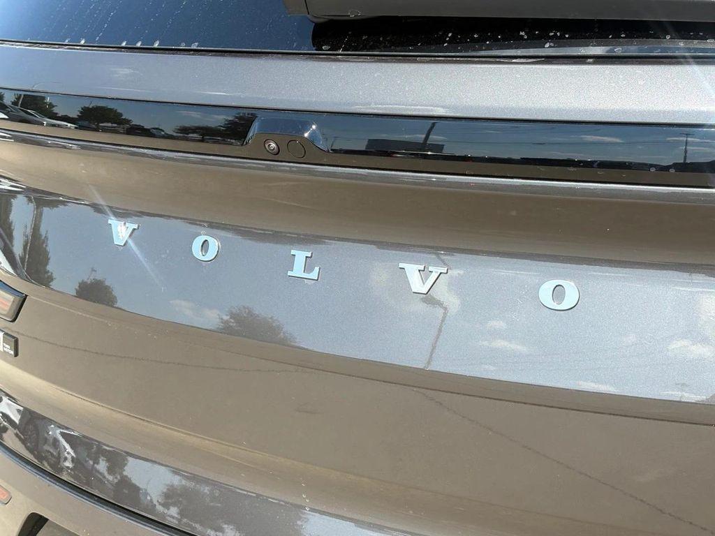 new 2025 Volvo EX90 car, priced at $84,720
