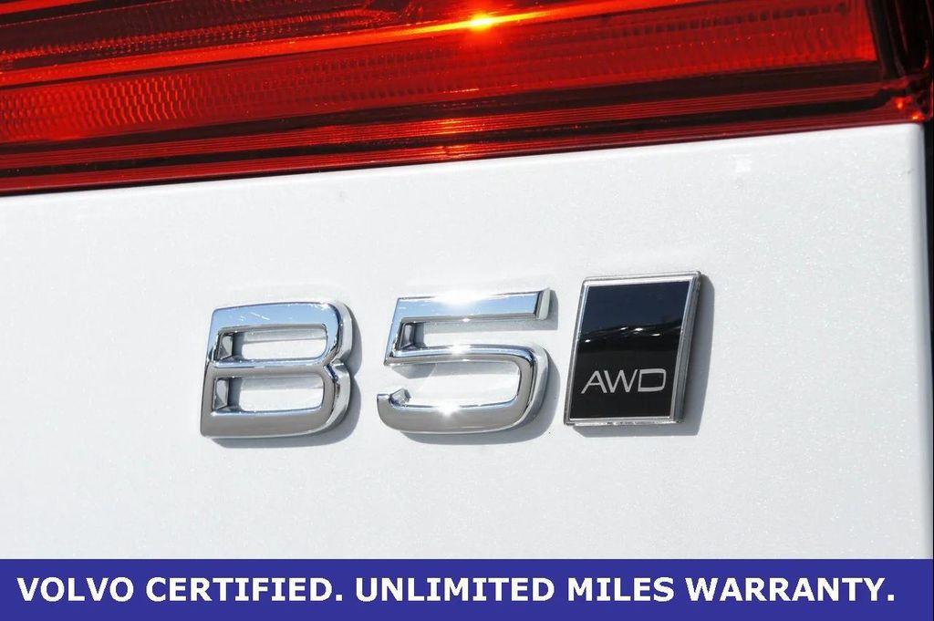 new 2025 Volvo XC60 car, priced at $50,710