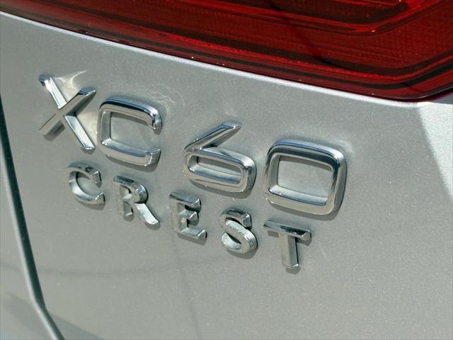 used 2020 Volvo XC60 car, priced at $25,105