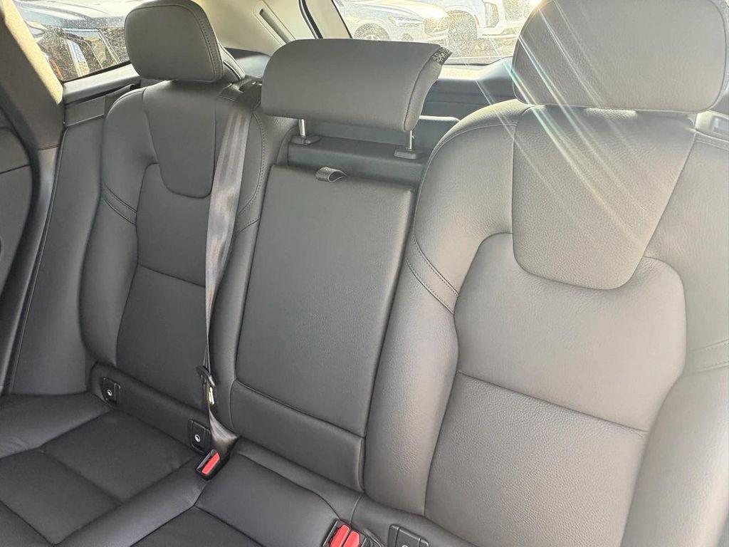 new 2025 Volvo XC60 car, priced at $54,560