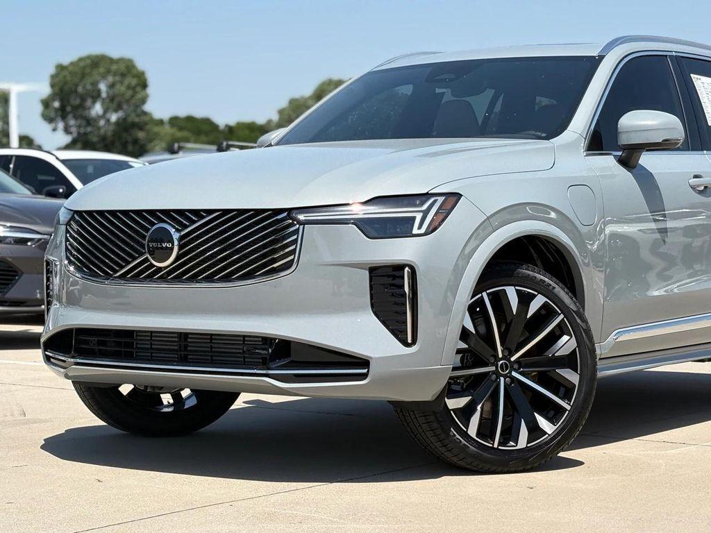 new 2025 Volvo XC90 Plug-In Hybrid car, priced at $75,485