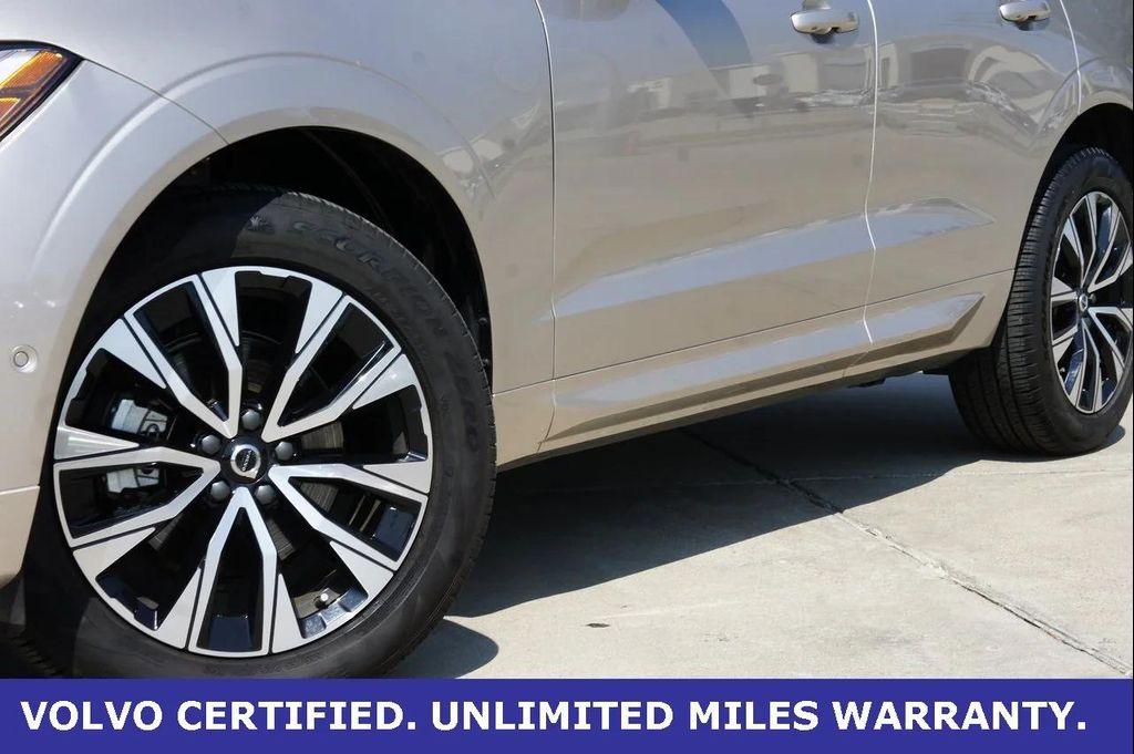 used 2025 Volvo XC60 car, priced at $36,000